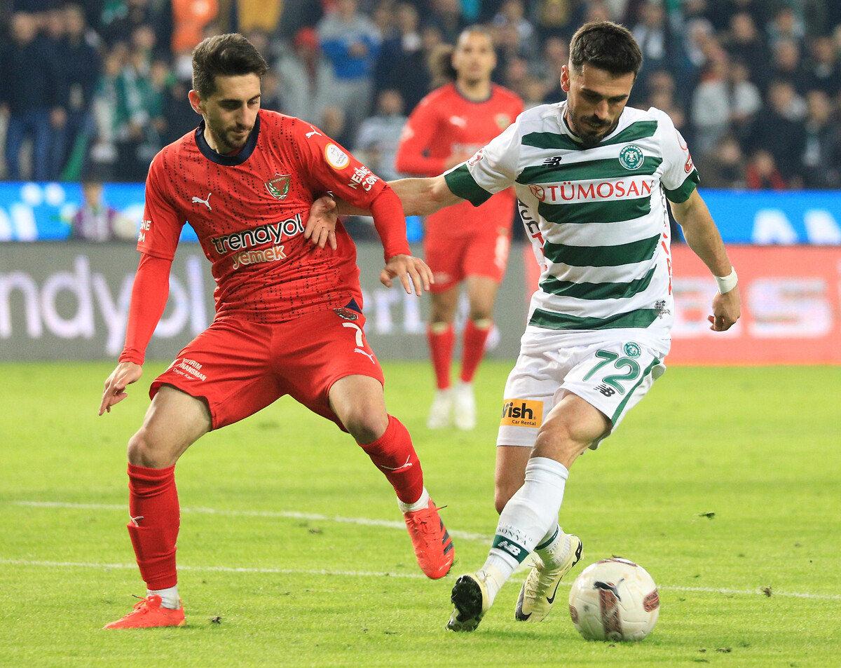 Konyaspor'dan kritik üç puan! Galibiyet için 4 dakika yetti