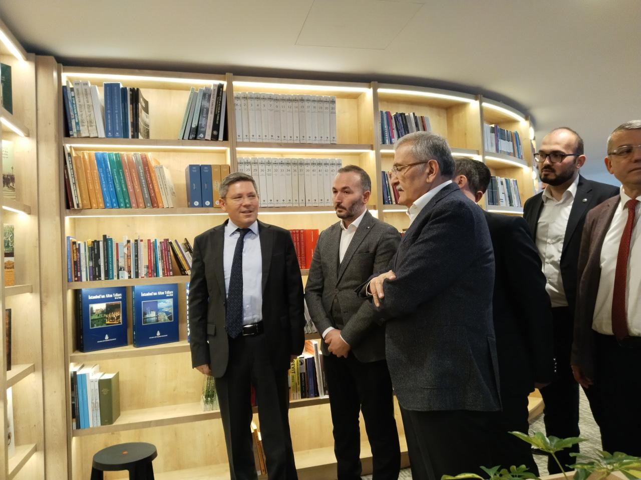 Dünyanın ilk yalı kütüphanesi Beykoz'da hizmete açıldı
