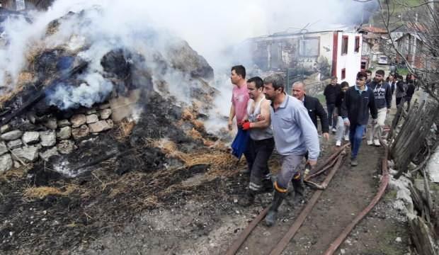 Bolu’da korkutan yangın: 3 ev 1 samanlık küle döndü