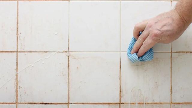 Banyodaki pas lekeleri nasıl çıkarılır? Banyoda oluşan pas lekelerine bu yöntemler ile elveda deyin!