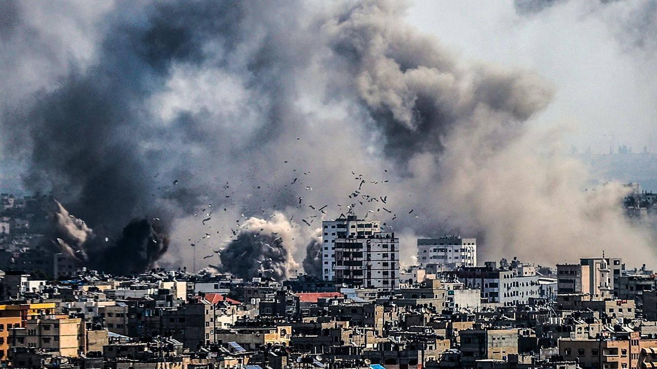 İsrail ordu güçleri Gazze'deki Şifa Hastanesi'ne baskın düzenledi