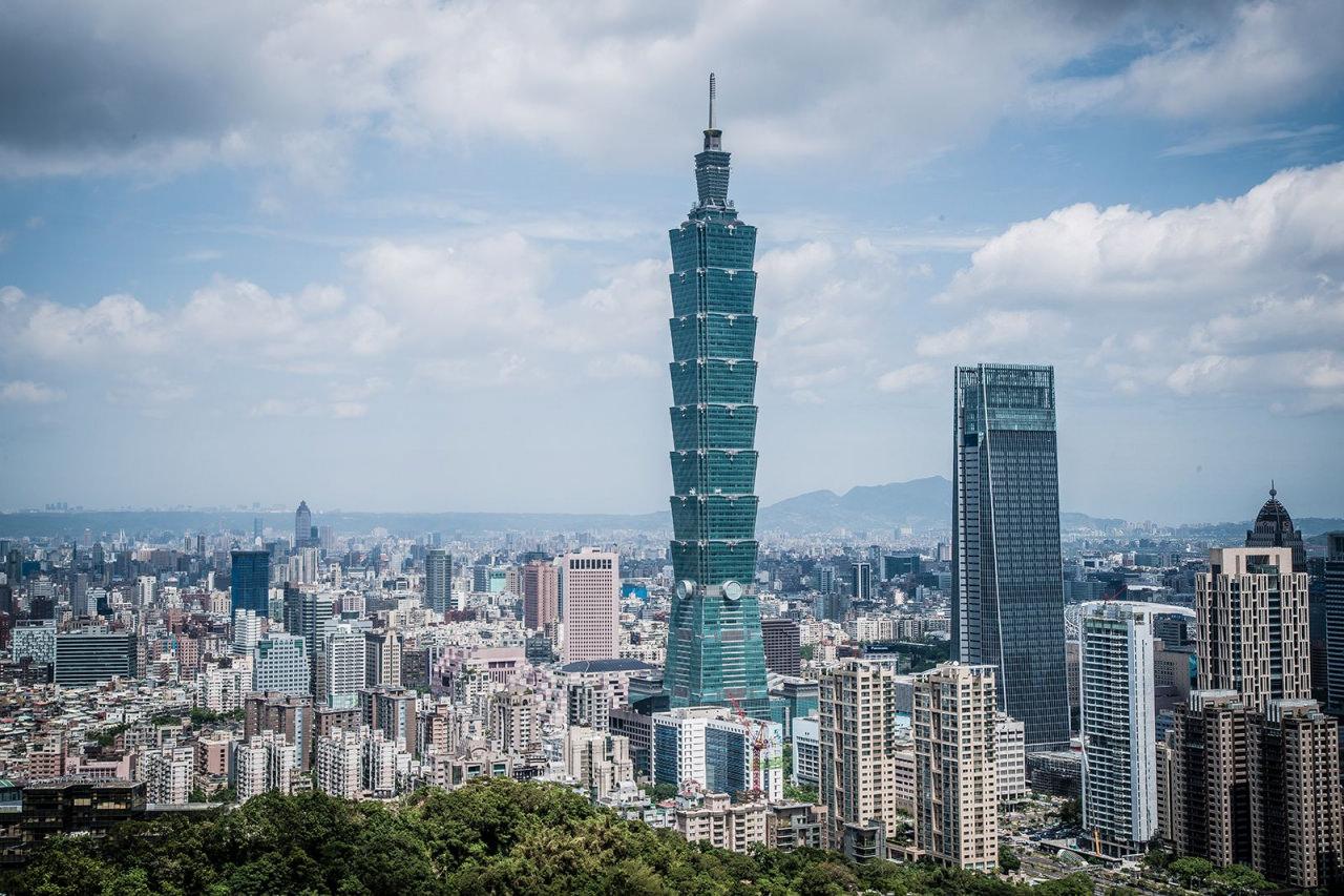 Tayvan'ın en yüksek gökdeleni Taipei 101