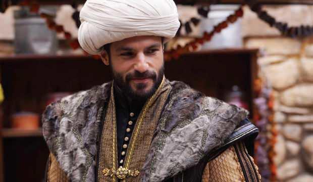 Mehmed Fetihler Sultanı’na TRT1'in 2 tarihi dizisinde birden rol alan oyuncu katılıyor!