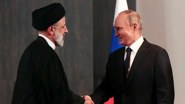 İran Cumhurbaşkanı Reisi ve Rusya Devlet Başkanı Vladimir Putin