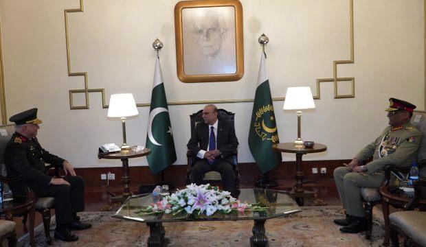 Genelkurmay Başkanı Gürak’a Pakistan’da “İmtiyaz Nişanı”