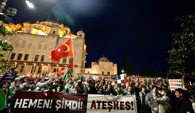 Fatih Camisi'nden Edirnekapı'ya Filistin'e destek yürüyüşü