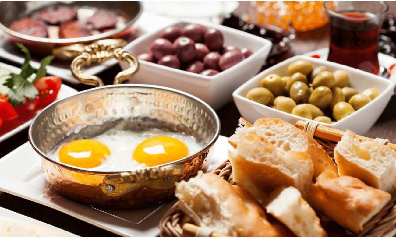 Dünyanın en iyi kahvaltıları açıklandı! Türkiye listede 10 yemeğiyle gururlandırdı!