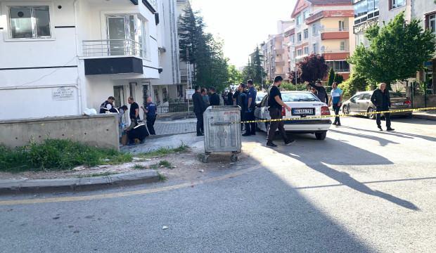 Emekli polis, tartıştığı müteahhiti sokak ortasında öldürdü