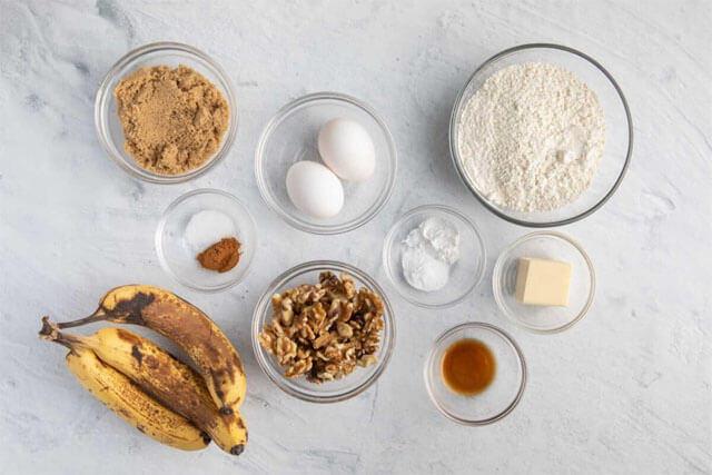 Süper nemli ve sağlıklı: Muzlu mini kek tarifi, nasıl yapılır?