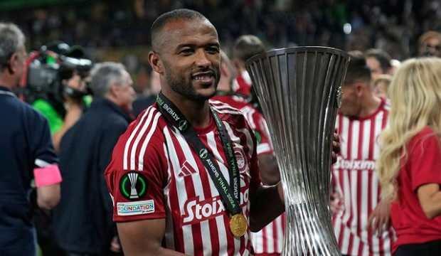Kaçan balık büyük oldu! Süper Lig'in eski yıldızı Avrupa'da tarih yazdı