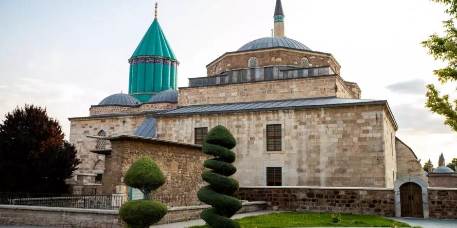 Tarihin ve doğal güzelliklerin bütünleştiği şehir: Konya