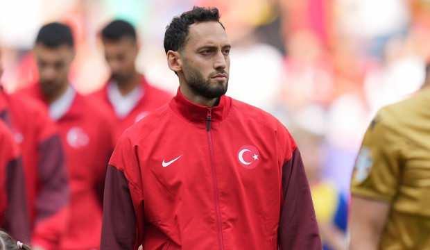 Hakan Çalhanoğlu: Arda konusunda hocayı korumam lazım!