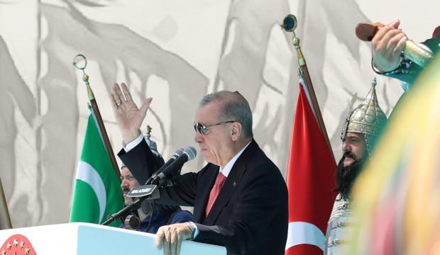 Son Dakika... Malazgirt Zaferi'nin 953. yıl dönümü: Erdoğan'dan tarihi mesajlar!