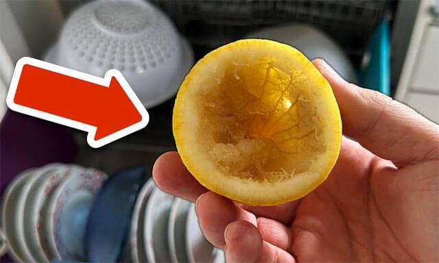 Bulaşık makinesinde limon kullanımı ne işe yarar? Bulaşık makinesine koyulan limon zarar verir mi?