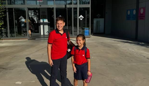 İzmir depreminde 91 saat sonra kurtarılan Ayda okula başladı 