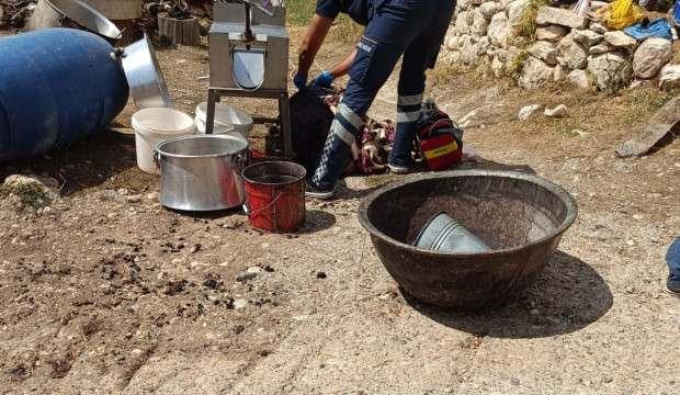 Komşuların 'pekmez' kavgasında kan aktı: 3 ölü!