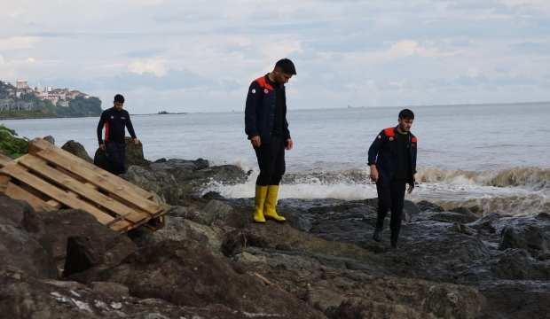 Trabzon'da sel felaketi:  Sürmene'de 1 kişi kayboldu