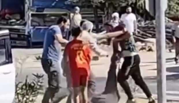 Mardin’de ortalık karıştı: Yumruklu ve bıçaklı kavga kamerada