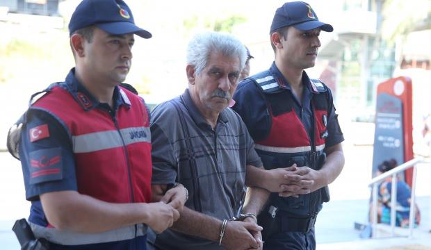 Antalya'da baba vahşeti: Oğlunu öldürdü, eşini ağır yaraladı!
