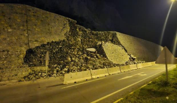 Zonguldak'taki heyelan anı kamerada