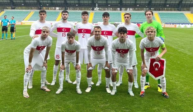 Genç millilerden gururlandıran başarı!