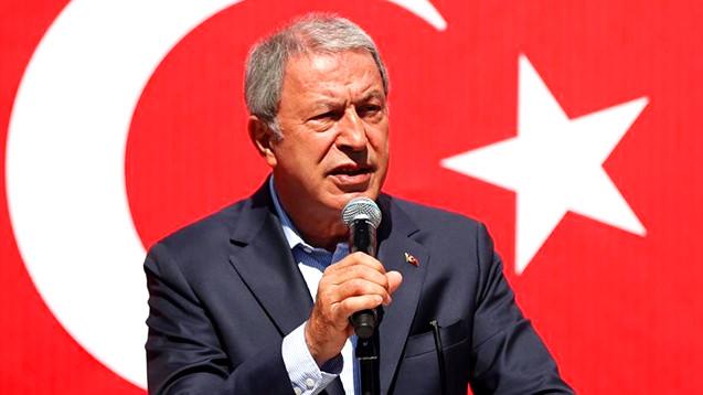 Hulusi Akar'dan çarpıcı PKK çıkışı! Dikkat çeken çağrı: Mehmetçik gömmeye...