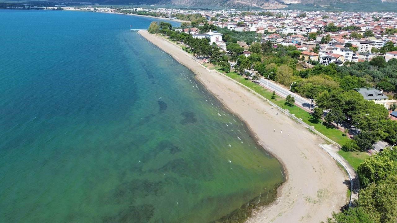 İznik Gölü'nün uzaktan görüntüsü