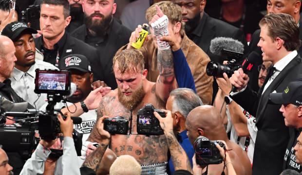 Jake Paul'un Mike Tyson'a yaptığı hareket ayakta alkışlandı