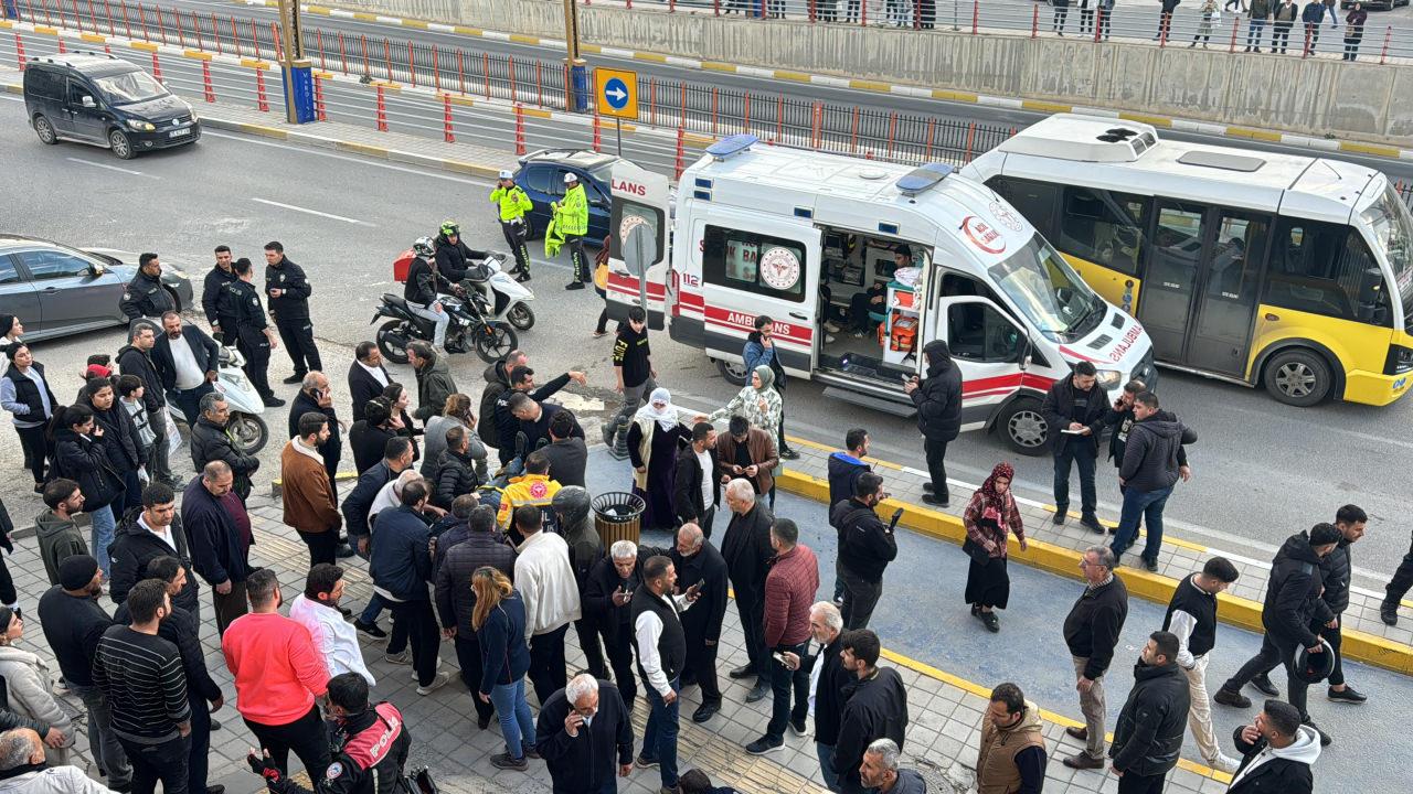 Mardin'de silahlı saldırıya uğrayan 1'i avukat 4 kişi yaralandı. 