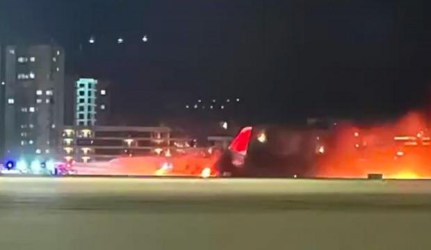 Antalya Havalimanına inen uçağın motoru yandı! Yolcular tahliye edildi