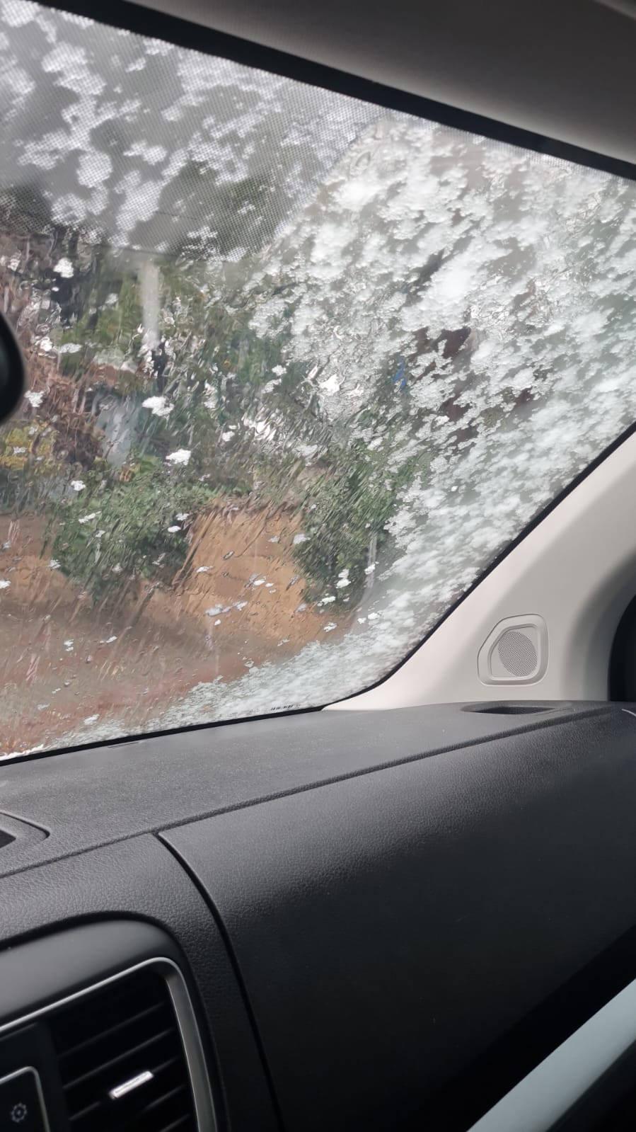 Kartal'da kar yağışı devam ediyor