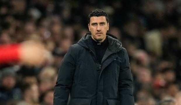 AZ Alkmaar hocası Martens, G.Saray'ı &ouml;verken F.Bah&ccedil;e'yi kızdırdı