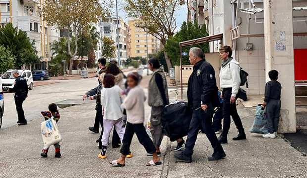 Çocuklarını çeşmede yıkayan dilenci ailesine operasyon! 