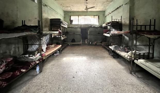 Esad'ın kara kutusu Sednaya hapishanesinde yüz binlerce tutuklu mahsur kaldı