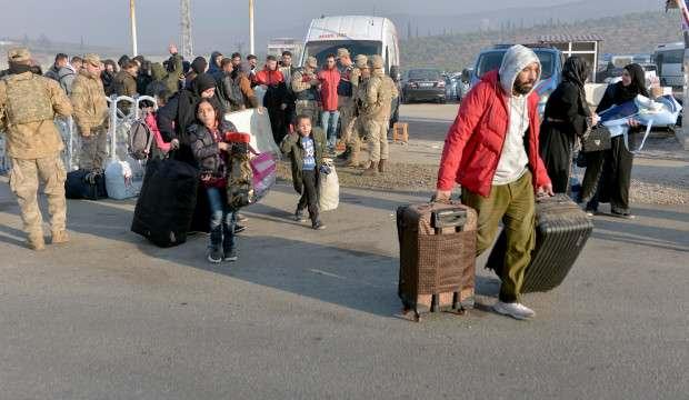 Son dakika haberi... Bakan Yerlikaya duyurdu! Günde sınırdan kaç Suriyeli çıkıyor?