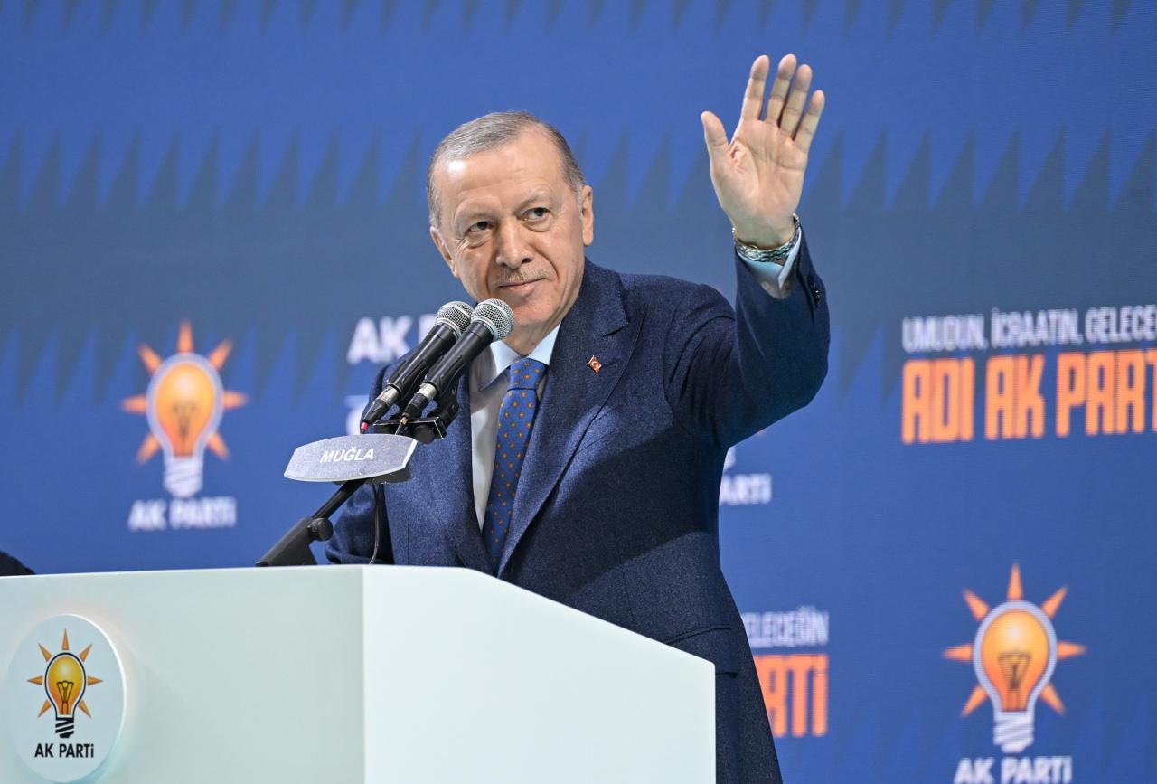 Cumhurbaşkanı Erdoğan, AK Parti Muğla 8. Olağan İl Kongresi'ne katılarak konuşma yaptı.