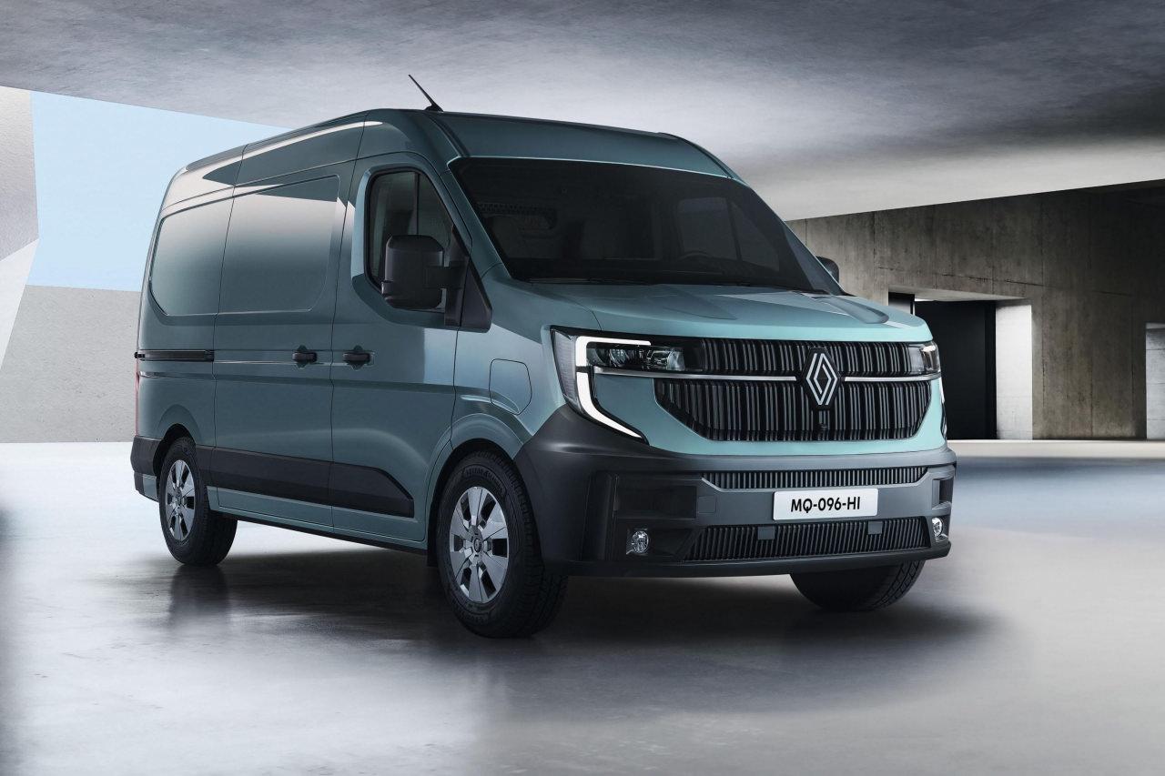 Renault Master 2025, şıklığı, teknolojisi ve güvenlik yenilikleriyle “Yılın Van’ı” ödülünü kazandı.