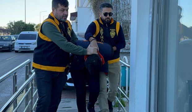 Adana'da yol verme tartışması kanlı bitti! Doktoru bıçaklayan sürücü tutuklandı