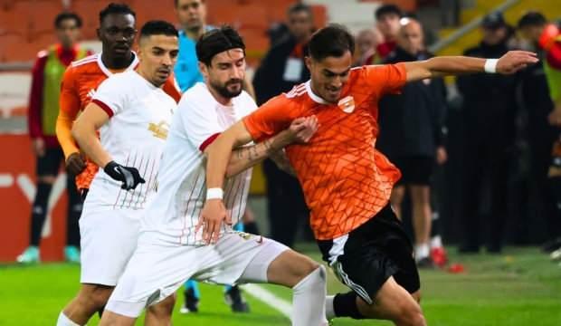 10 kişilik Amed, Adana'da bir puanı kaptı!