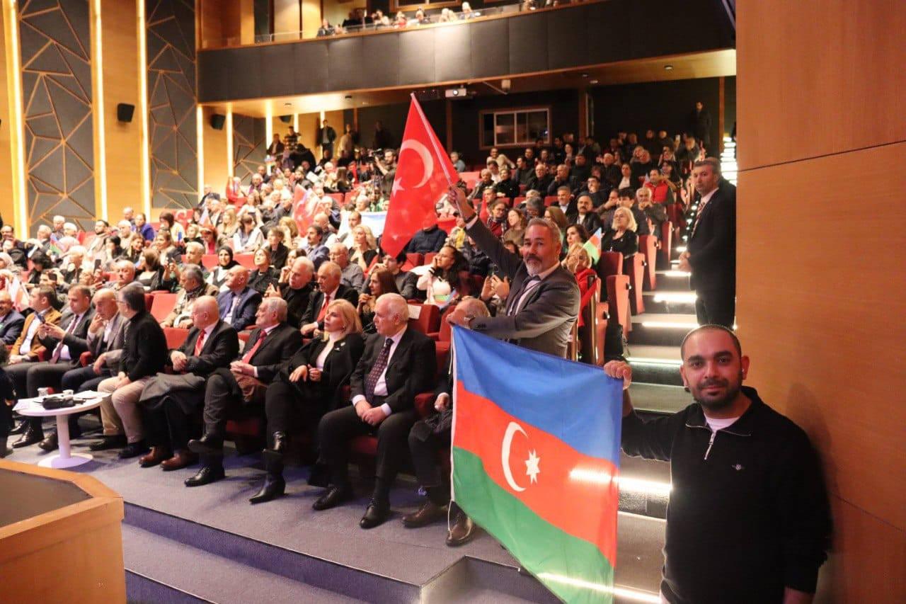 Dünya Azerbaycanlılar Dayanışma Günü İstanbul’da kutlandı.