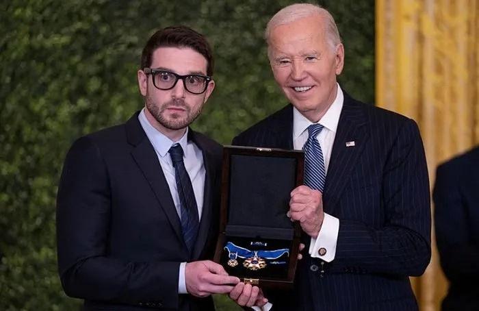 Alex Soros ve Biden