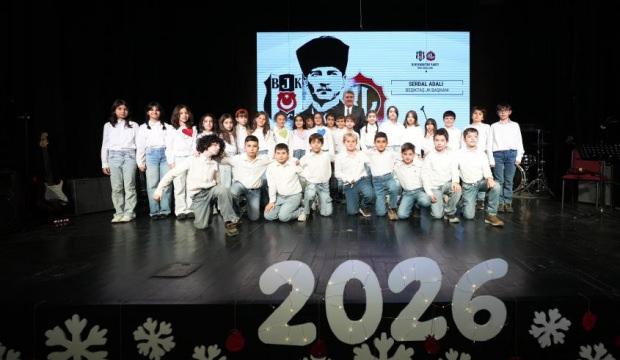 Serdal Adalı, BJK-Kabataş Vakfı Okulları&rsquo;nı ziyaret etti