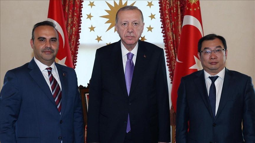 Cumhurbaşkanı Recep Tayyip Erdoğan, Chery International Başkanı Zhang Guibing'i kabul etti.