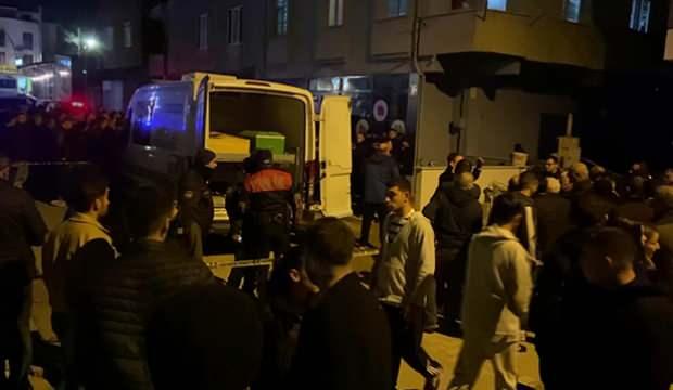 Kocaeli'nde pompalı t&uuml;fek dehşeti: 5 &ccedil;ocuk annesi eşini vurarak &ouml;ld&uuml;rd&uuml;