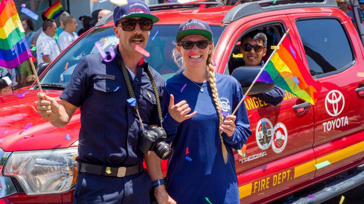 Los Angeles İtfaiye Depertmanı'ndaki LGBT'li bireyler