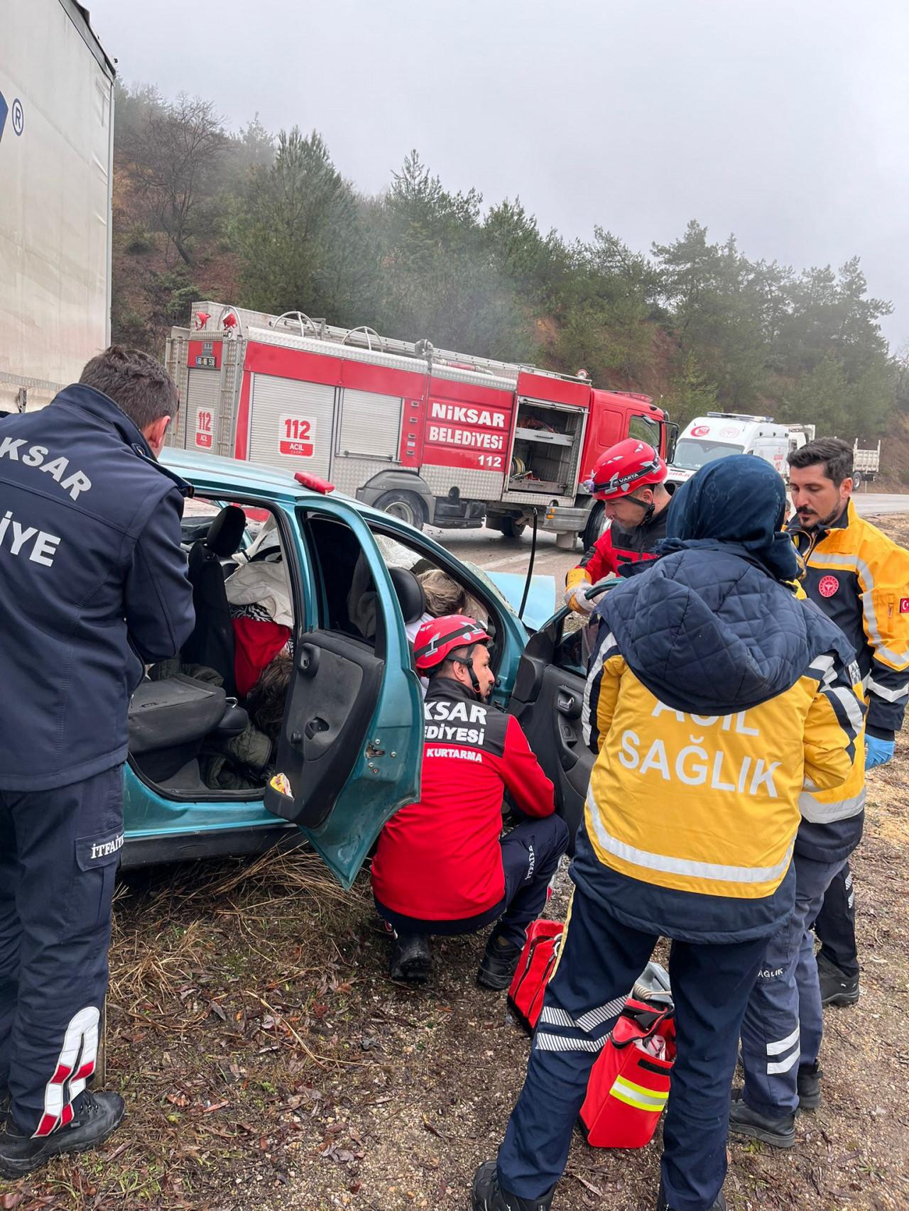 Feci kazada 2 kişi hayatını kaybetti.