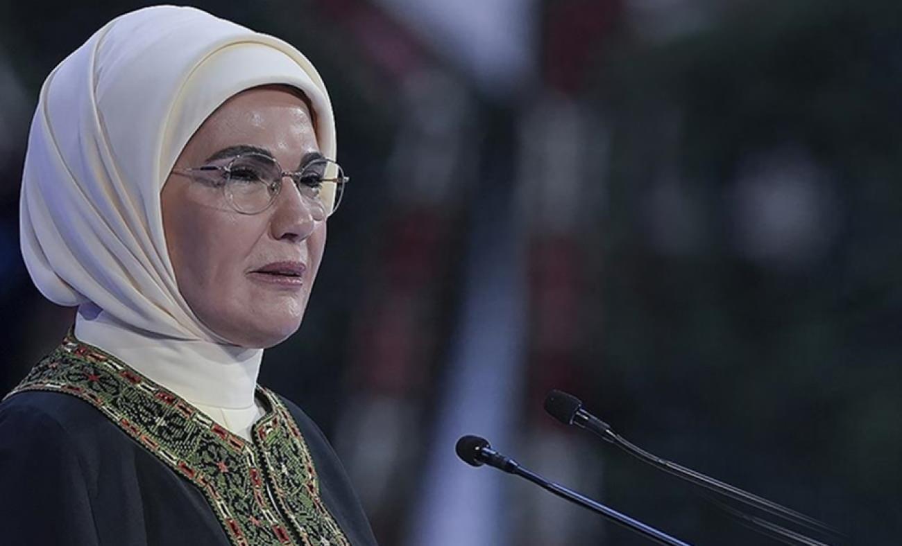 Emine Erdoğan'dan Gazze paylaşımı: Ateşkes kararı verilen mücadelenin bir nefes aralığıdır