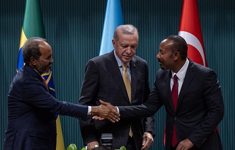 Cumhurbaşkanı Erdoğan, Somali Cumhurbaşkanı Mahmud ve Etiyopya Başbakanı Ahmed ile