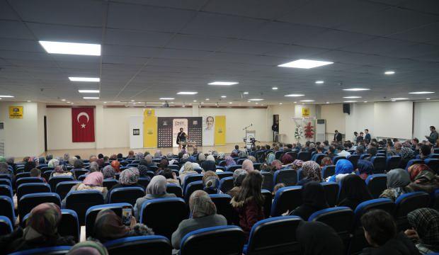 Konya Büyükşehir'in düzenlediği konferanslar binlerce kişiye ulaştı 