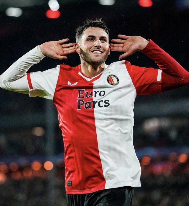 Feyenoord'un 23 yaşındaki Meksikalı golcüsü Santiago Gimenez